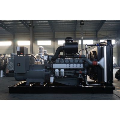 700kw威曼柴油發(fā)電機(jī)組-威曼12缸柴油機(jī)D22柴油發(fā)電機(jī)組,缸徑/行程：128/142mm,柴油發(fā)電機(jī)組水冷發(fā)動(dòng)機(jī)功率700KW,柴油發(fā)電機(jī)組配套馬拉松斯坦福發(fā)電機(jī)。廠價(jià)直銷歡迎選購(gòu)：13773399855。
