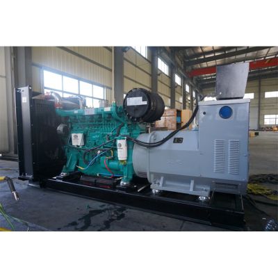 300kw濰柴藍擎柴油發(fā)電機組-濰柴藍擎6缸柴油機WP13D385E200柴油發(fā)電機組,缸徑/行程：127/165mm,柴油發(fā)電機組水冷發(fā)動機功率350KW,柴油發(fā)電機組配套馬拉松斯坦福發(fā)電機。廠價直銷歡迎選購：13773399855。