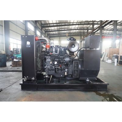工廠直銷100KW柴油發(fā)電機，品牌有廣西玉柴、東方紅、斗山大宇、進口沃爾沃等柴油發(fā)電機組。廠價直銷歡迎選購：13773399855。