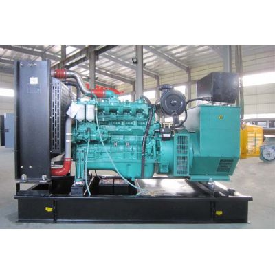 120kw玉柴柴油發(fā)電機組-玉柴6缸柴油機YC6B205L-D20柴油發(fā)電機組,缸徑/行程：108/125mm,柴油發(fā)電機組水冷發(fā)動機功率152KW,柴油發(fā)電機組配套馬拉松斯坦福發(fā)電機。廠價直銷歡迎選購：13773399855。