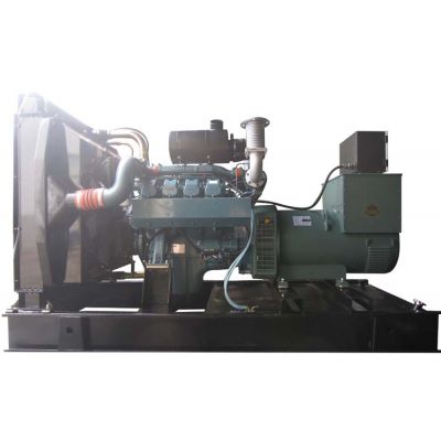 400kw斗山大宇柴油發(fā)電機(jī)組-斗山大宇8缸柴油機(jī)P158LE-S柴油發(fā)電機(jī)組,缸徑/行程：128/142mm,柴油發(fā)電機(jī)組水冷發(fā)動(dòng)機(jī)功率441KW,柴油發(fā)電機(jī)組配套馬拉松斯坦福發(fā)電機(jī)。廠價(jià)直銷歡迎選購：13773399855。