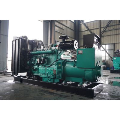350kw上柴正新柴油發(fā)電機組-上柴正新6缸柴油機SC15G500D2柴油發(fā)電機組,缸徑/行程：135/165mm,柴油發(fā)電機組水冷發(fā)動機功率363KW,柴油發(fā)電機組配套馬拉松斯坦福發(fā)電機。廠價直銷歡迎選購：13773399855。