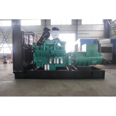 800kw重慶康明斯柴油發(fā)電機(jī)組-重慶康明斯12缸柴油機(jī)KTA38-G2A柴油發(fā)電機(jī)組,缸徑/行程：159/159mm,柴油發(fā)電機(jī)組水冷發(fā)動(dòng)機(jī)功率895KW,柴油發(fā)電機(jī)組配套馬拉松斯坦福發(fā)電機(jī)。廠價(jià)直銷歡迎選購(gòu)：13773399855。