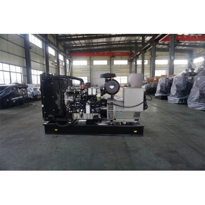 120kw珀金斯柴油發(fā)電機(jī)組-珀金斯6缸柴油機(jī)1106A-70TAG2柴油發(fā)電機(jī)組,缸徑/行程：105/135mm,柴油發(fā)電機(jī)組水冷發(fā)動機(jī)功率153KW,柴油發(fā)電機(jī)組配套馬拉松斯坦福發(fā)電機(jī)。廠價直銷歡迎選購：13773399855。