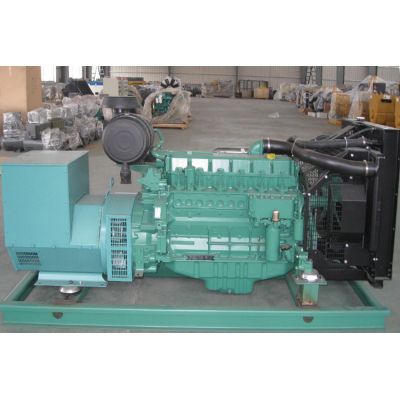 50kw大連道依茨柴油發(fā)電機(jī)組-大連道依茨4缸柴油機(jī)BF4M2012C柴油發(fā)電機(jī)組,缸徑/行程：101/126mm,柴油發(fā)電機(jī)組水冷發(fā)動(dòng)機(jī)功率75KW,柴油發(fā)電機(jī)組配套馬拉松斯坦福發(fā)電機(jī)。廠價(jià)直銷歡迎選購：13773399855。