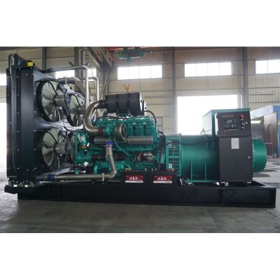 1200kw南通股份柴油發(fā)電機(jī)組-南通股份12缸柴油機(jī)TCR1200柴油發(fā)電機(jī)組,缸徑/行程：138/165mm,柴油發(fā)電機(jī)組水冷發(fā)動機(jī)功率1320KW,柴油發(fā)電機(jī)組配套馬拉松斯坦福發(fā)電機(jī)。廠價直銷歡迎選購：13773399855。