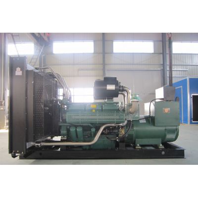 500kw無錫動力柴油發(fā)電機(jī)組-無錫動力12缸柴油機(jī)WD269TAD48柴油發(fā)電機(jī)組,缸徑/行程：138/150mm,柴油發(fā)電機(jī)組水冷發(fā)動機(jī)功率530KW,柴油發(fā)電機(jī)組配套馬拉松斯坦福發(fā)電機(jī)。廠價直銷歡迎選購：13773399855。