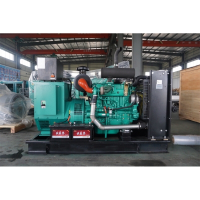 80KW玉柴柴油發(fā)電機組-玉柴4缸柴油機YCD4Y33H6-135,柴油發(fā)電機組缸徑/行程：105/125mm,柴油發(fā)電機組水冷發(fā)動機功率99KW,柴油發(fā)電機組配套馬拉松斯坦福發(fā)電機。廠價直銷歡迎選購：13773399855。
